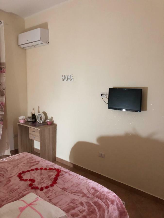 Pangsapuri 85 m² dengan 3 bilik tidur dan 3 bilik mandi peribadi di Casagiove Caserta Luaran gambar