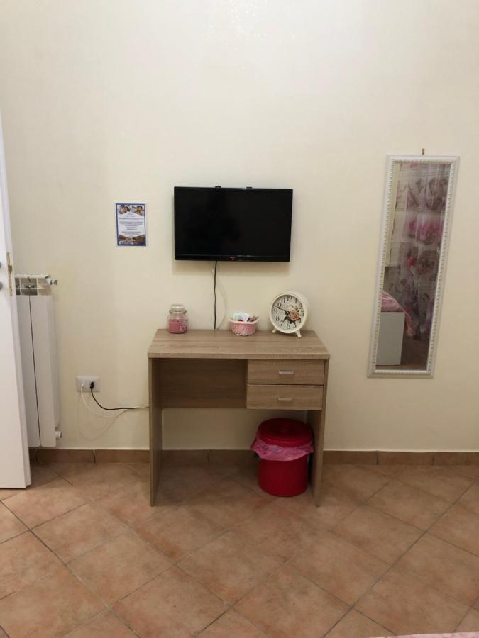 Pangsapuri 85 m² dengan 3 bilik tidur dan 3 bilik mandi peribadi di Casagiove Caserta Luaran gambar