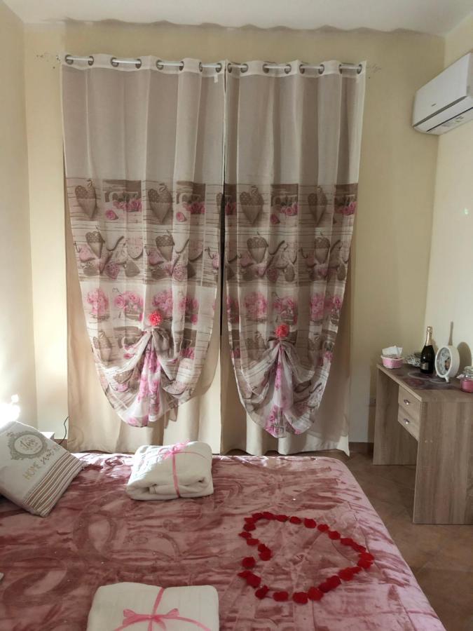 Pangsapuri 85 m² dengan 3 bilik tidur dan 3 bilik mandi peribadi di Casagiove Caserta Luaran gambar